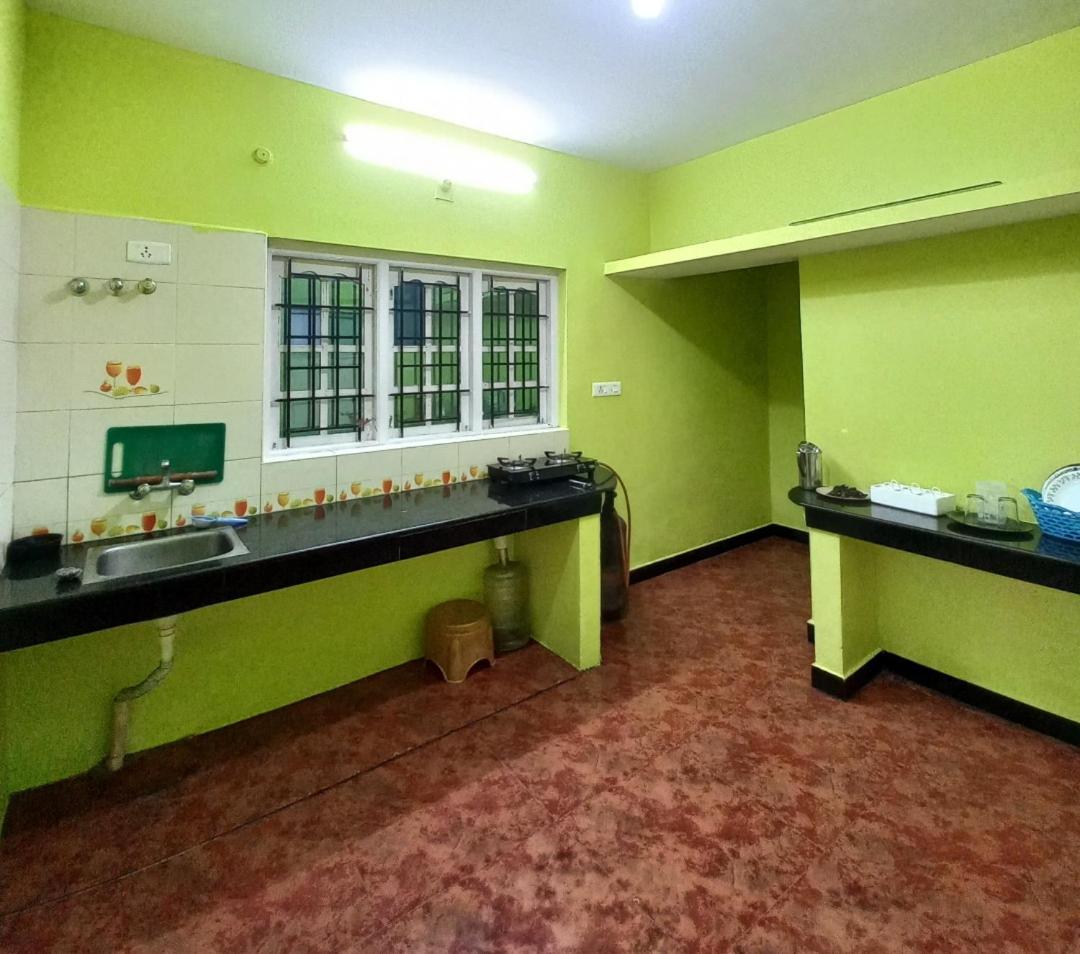 Smile Stone Individual Cottage Ooty Buitenkant foto